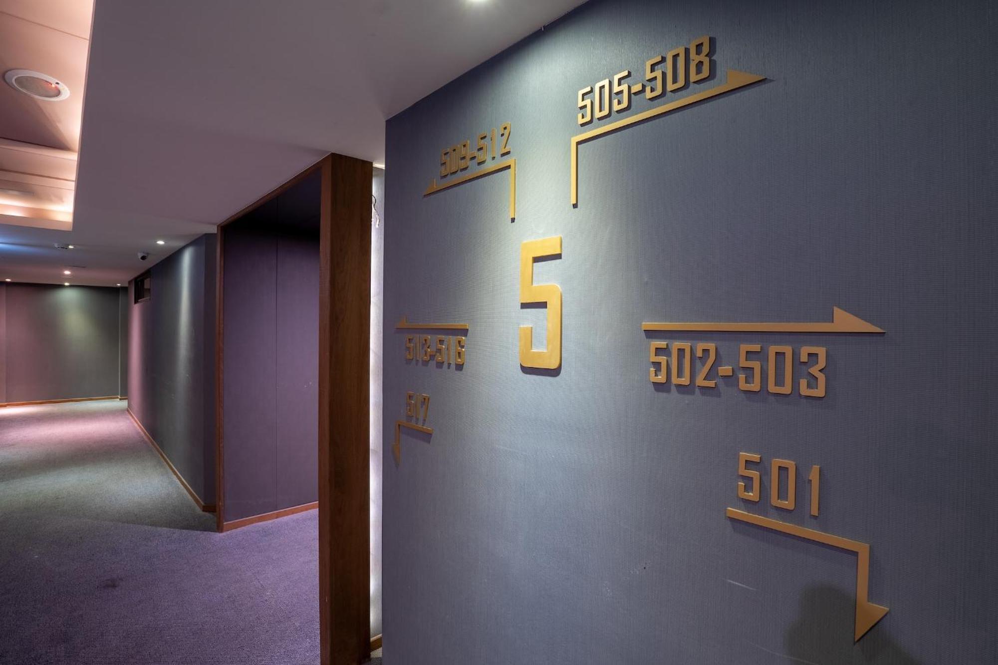 Check Inn Taichung Wenxin Zhongqing Ngoại thất bức ảnh